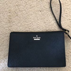 Black Kate Spade wristlet